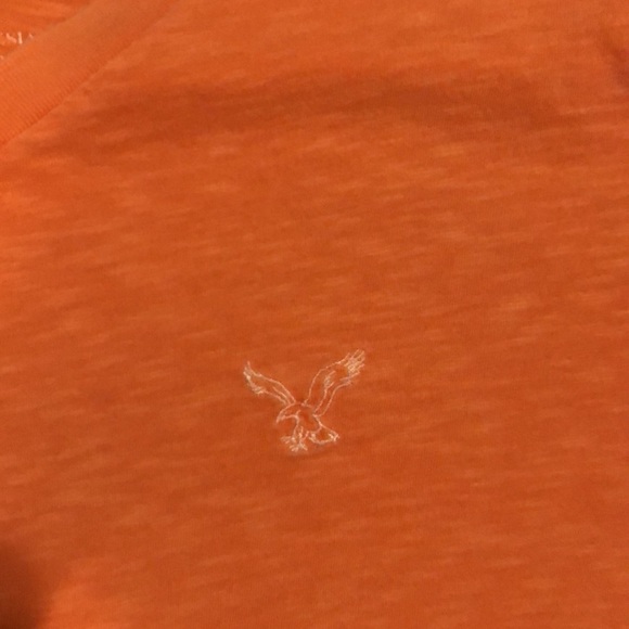 American Eagle T-Shirt - Picture 2 of 4